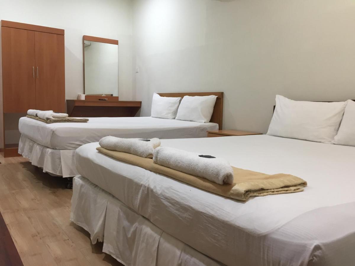 Hotel Sri Malim Tanjong Malim Esterno foto
