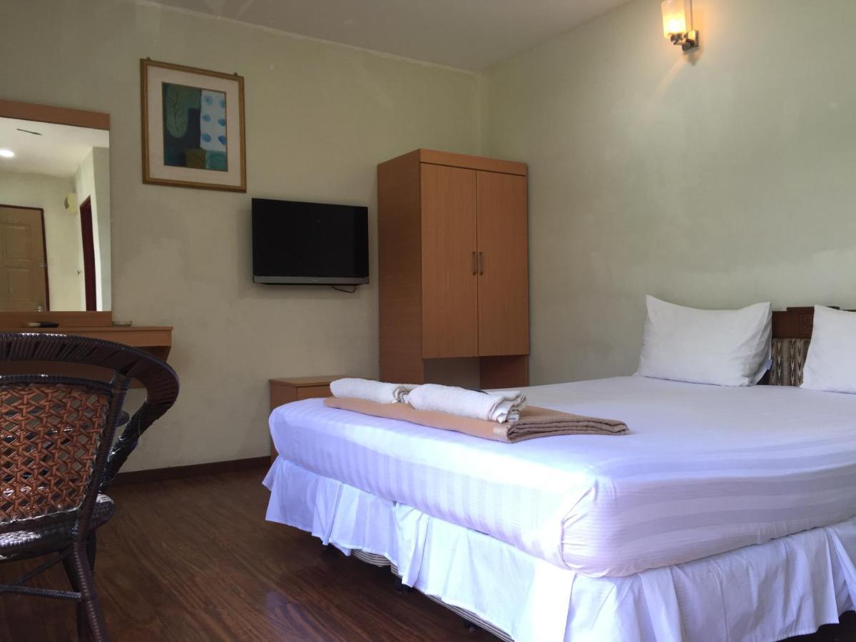 Hotel Sri Malim Tanjong Malim Esterno foto